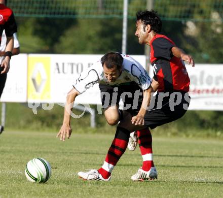 Fussball. Testspiel. SK Austria Kaernten gegen Eintracht Frankfurt. Leinhard Kaufmann (Austria Kaernten), Selim Teber (Frankfurt). Hermagor, 20.7.2009.
Foto: Kuess
---
pressefotos, pressefotografie, kuess, qs, qspictures, sport, bild, bilder, bilddatenbank