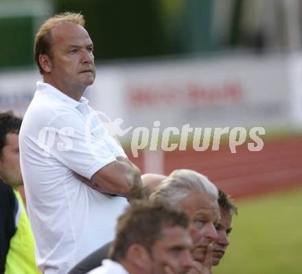 Fussball Testspiel. WAC/St. Andrae gegen 1. FC Koeln. Trainer Hans-Peter Buchleitner (WAC). Wolfsberg, am 22.7.2009.
Foto: Kuess
---
pressefotos, pressefotografie, kuess, qs, qspictures, sport, bild, bilder, bilddatenbank