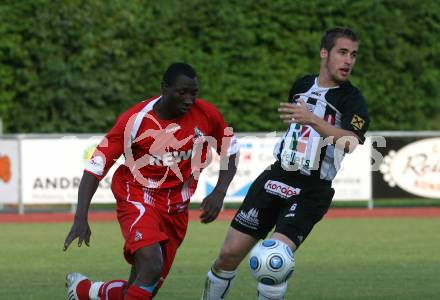 Fussball Testspiel. WAC/St. Andrae gegen 1. FC Koeln. Stefan Stueckler (WAC), Manasseh Ishiaku (Koeln). Wolfsberg, am 22.7.2009.
Foto: Kuess
---
pressefotos, pressefotografie, kuess, qs, qspictures, sport, bild, bilder, bilddatenbank