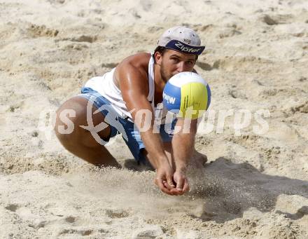 Beachvolleyball. Grand Slam 2008. BLAEUEL Felix (AUT). Klagenfurt, 31.7.2008.
Copyright Kuess

---
pressefotos, pressefotografie, kuess, qs, qspictures, sport, bild, bilder, bilddatenbank