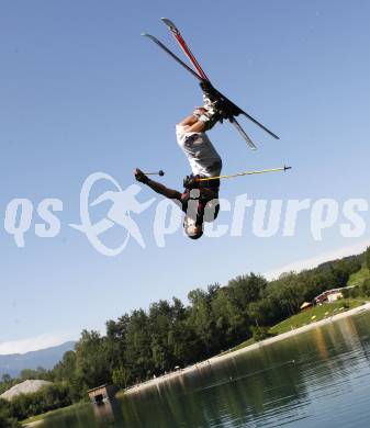 Ski Freestyle. Margarita Marbler. Training. Foederlach, am 21.7.2009.
Foto: Kuess
---
pressefotos, pressefotografie, kuess, qs, qspictures, sport, bild, bilder, bilddatenbank