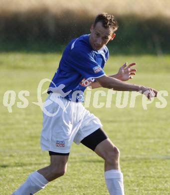 Fussball KFV Cup. ASKOE Koettmannsdorf gegen SAK. Martin Rauter Rauter (Koettmannsdorf). Koettmannsdorf, am 24.7.2009.
Foto: Kuess
---
pressefotos, pressefotografie, kuess, qs, qspictures, sport, bild, bilder, bilddatenbank