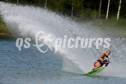 Wasserski. Oesterreichische Meisterschaft. Austrian Nationals.  Irena Rohrer.  Lendorf, 25.7.2009.
Foto: Kuess
---
pressefotos, pressefotografie, kuess, qs, qspictures, sport, bild, bilder, bilddatenbank