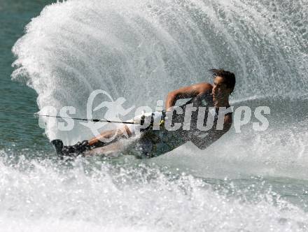 Wasserski. Austrian Nationals.  Slalom. Claudio Koestenberger. Lendorf, 25.7.2009.
Foto: Kuess
---
pressefotos, pressefotografie, kuess, qs, qspictures, sport, bild, bilder, bilddatenbank