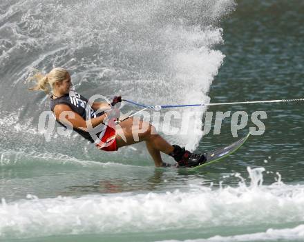 Wasserski. Austrian Nationals.  Slalom. Irena Rohrer. Lendorf, 25.7.2009.
Foto: Kuess
---
pressefotos, pressefotografie, kuess, qs, qspictures, sport, bild, bilder, bilddatenbank