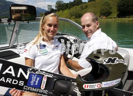 Wasserski. Austrian Nationals.  Slalom. Rauchenwald Miki und Tina,  Lendorf, 25.7.2009.
Foto: Kuess
---
pressefotos, pressefotografie, kuess, qs, qspictures, sport, bild, bilder, bilddatenbank