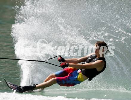 Wasserski. Austrian Nationals.  Slalom. Bruce Podesser. Lendorf, 25.7.2009.
Foto: Kuess
---
pressefotos, pressefotografie, kuess, qs, qspictures, sport, bild, bilder, bilddatenbank