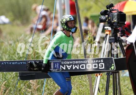 Wasserski. Oesterreichische Meisterschaft. Springen. Rauchenwald Tina. Lendorf, 26.7.2009.
Foto: Kuess
---
pressefotos, pressefotografie, kuess, qs, qspictures, sport, bild, bilder, bilddatenbank