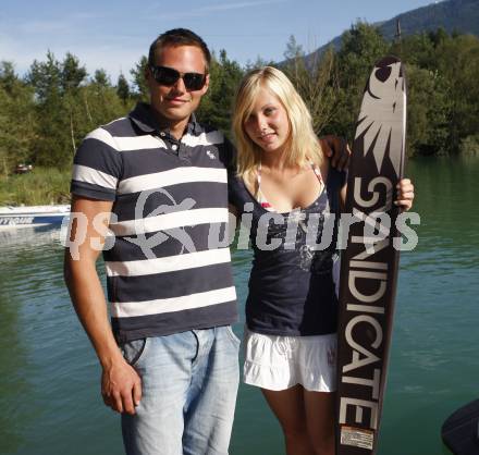 Wasserski. Huemer Hanna und Harald, . Lendorf, 26.7.2009.
Foto: Kuess
---
pressefotos, pressefotografie, kuess, qs, qspictures, sport, bild, bilder, bilddatenbank