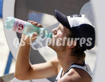 Beach Volleyball. HUBER Alexander (AUT). Klagenfurt, 29.7.2009.
Foto: Kuess 

---
pressefotos, pressefotografie, kuess, qs, qspictures, sport, bild, bilder, bilddatenbank