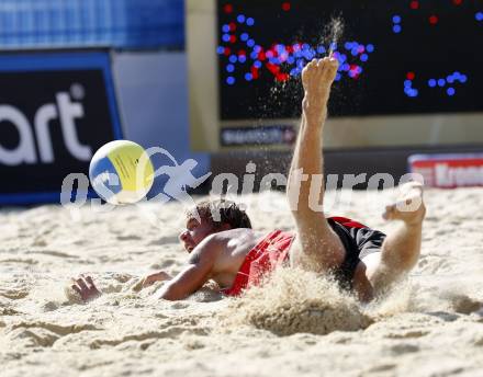 Beach Volleyball. LEEB Michael (AUT). Klagenfurt, 29.7.2009.
Foto: Kuess 

---
pressefotos, pressefotografie, kuess, qs, qspictures, sport, bild, bilder, bilddatenbank