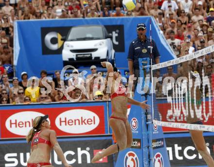 Beachvolleyball. MONTAGNOLLI Sara, HANSEL Barbara (AUT). Klagenfurt, 31.7.2009.
Foto: Kuess 

---
pressefotos, pressefotografie, kuess, qs, qspictures, sport, bild, bilder, bilddatenbank