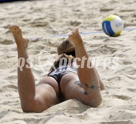 Beachvolleyball. MONTAGNOLLI Sara, (AUT). Klagenfurt, 31.7.2009.
Foto: Kuess 

---
pressefotos, pressefotografie, kuess, qs, qspictures, sport, bild, bilder, bilddatenbank