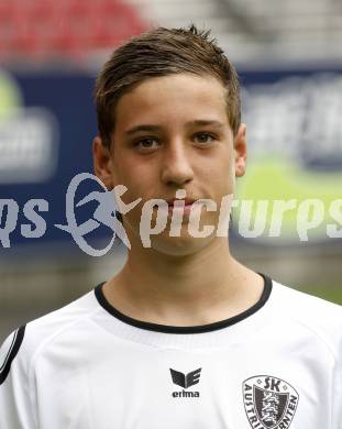 Fussball Bundesliga. SK Austria Kaernten Akademie U15. BNZ. Bundesnachwuchszentrum. Philipp Regenfelder. Klagenfurt, am 4.8.2009.
Foto: Kuess
---
pressefotos, pressefotografie, kuess, qs, qspictures, sport, bild, bilder, bilddatenbank