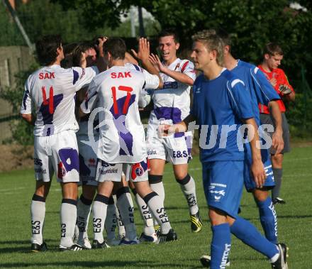 Fussball. Regionalliga. SAK gegen St. Veit.  Jubel SAK. Klagenfurt, 7.8.2009. 
Foto: Kuess

---
pressefotos, pressefotografie, kuess, qs, qspictures, sport, bild, bilder, bilddatenbank