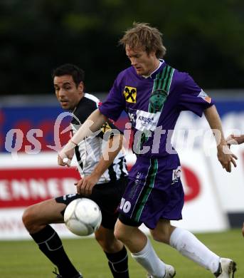 Fussball Regionalliga. WAC/St. Andrae gegen St. Stefan/Lav. Bernd Kaintz (WAC/St. Andrae), Christian Samitsch (St. Stefan). Wolfsberg, am 7.8.2009.
Foto: Kuess
---
pressefotos, pressefotografie, kuess, qs, qspictures, sport, bild, bilder, bilddatenbank