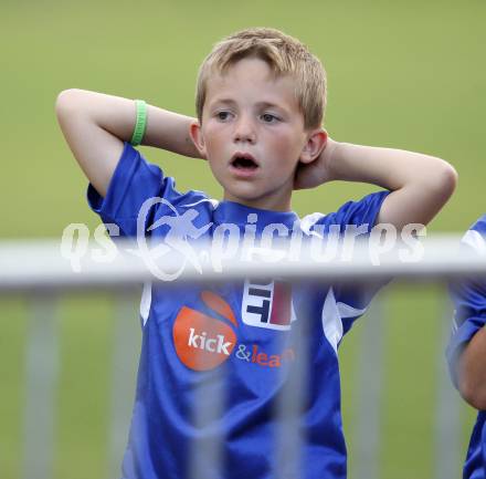 Fussball Regionalliga. WAC/St. Andrae gegen St. Stefan/Lav. Fan. Wolfsberg, am 7.8.2009.
Foto: Kuess
---
pressefotos, pressefotografie, kuess, qs, qspictures, sport, bild, bilder, bilddatenbank