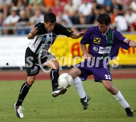 Fussball Regionalliga. WAC/St. Andrae gegen St. Stefan/Lav. Markus Kreuz (WAC/St. Andrae), Patrick Rene Striednig (St. Stefan). Wolfsberg, am 7.8.2009.
Foto: Kuess
---
pressefotos, pressefotografie, kuess, qs, qspictures, sport, bild, bilder, bilddatenbank