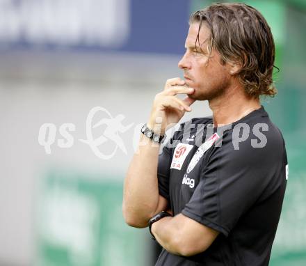 Fussball. Tipp3-Bundesliga. SK Austria Kelag Kaernten  gegen SK Sturm Graz. Trainer Frenkie Schinkels (Austria Kaernten). Klagenfurt, 9.8.2009 
Foto: Kuess

---
pressefotos, pressefotografie, kuess, qs, qspictures, sport, bild, bilder, bilddatenbank