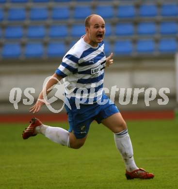 Fussball. Kaerntner Liga. VSV gegen SV Sittersdorf. Jubel Barrazutti Daniel (VSV). Villach, 9.8.2009 
Foto: Kuess

---
pressefotos, pressefotografie, kuess, qs, qspictures, sport, bild, bilder, bilddatenbank