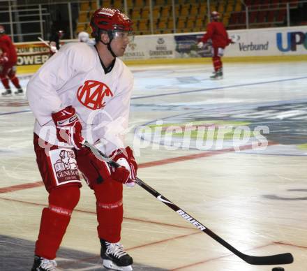 EBEL. Eishockey Bundesliga. Trainingsbeginn KAC. Andrew Schneider. Klagenfurt, am 10.8.2009.
Foto: Kuess 
---
pressefotos, pressefotografie, kuess, qs, qspictures, sport, bild, bilder, bilddatenbank