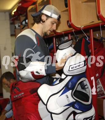 EBEL. Eishockey Bundesliga. Trainingsbeginn KAC. Christoph Brandner. Klagenfurt, am 10.8.2009.
Foto: Kuess 
---
pressefotos, pressefotografie, kuess, qs, qspictures, sport, bild, bilder, bilddatenbank