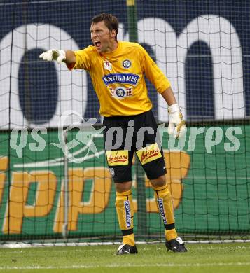 Fussball Bundesliga. SK Austria Kaernten gegen Sturm Graz.  Christian Gratzei (Sturm Graz). Klagenfurt, am 9.8.2009.
Foto: Kuess
---
pressefotos, pressefotografie, kuess, qs, qspictures, sport, bild, bilder, bilddatenbank