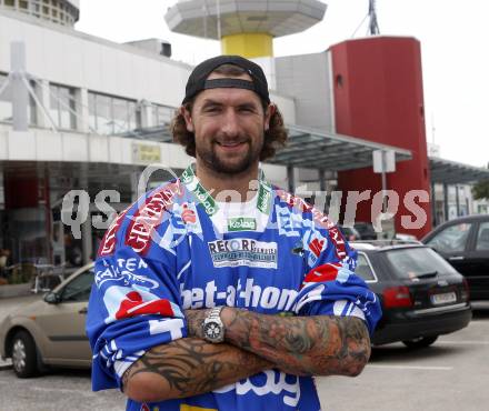 Eishockey. VSV. Neuzugang Kiel Mc Leod. Klagenfurt, 9.8.2009.
Foto: Kuess
---
pressefotos, pressefotografie, kuess, qs, qspictures, sport, bild, bilder, bilddatenbank