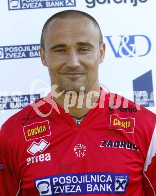 Fussball. SAK Legenden. Anton Blajs. Klagenfurt, 7.8.2009.
Foto: Kuess
---
pressefotos, pressefotografie, kuess, qs, qspictures, sport, bild, bilder, bilddatenbank