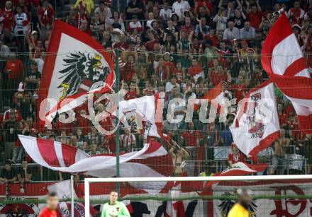 Fussball. Laenderspiel. Oesterreich gegen Kamerun. Fans (Oesterreich).  Klagenfurt, 12.9.2009.
Foto: Kuess

---
pressefotos, pressefotografie, kuess, qs, qspictures, sport, bild, bilder, bilddatenbank