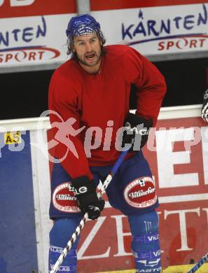 EBEL. Eishockey Bundesliga. Training VSV. Kiel Mc Leod. Villach, am 10.8.2009.
Foto: Kuess
---
pressefotos, pressefotografie, kuess, qs, qspictures, sport, bild, bilder, bilddatenbank