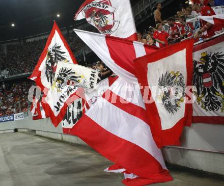 Fussball Laenderspiel Oesterreich gegen Kamerun. Fans (Oesterreich). Klagenfurt, am 12.8.2009.
Foto: Kuess
---
pressefotos, pressefotografie, kuess, qs, qspictures, sport, bild, bilder, bilddatenbank