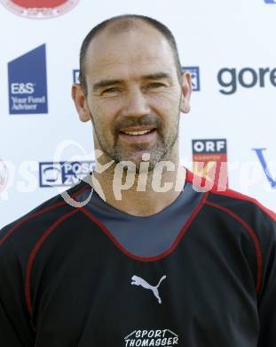 Fussball. SAK Legenden. Oraze Maximilian Milan. Klagenfurt, 7.8.2009.
Foto: Kuess
---
pressefotos, pressefotografie, kuess, qs, qspictures, sport, bild, bilder, bilddatenbank