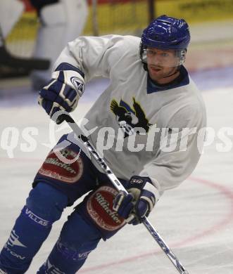 EBEL. Eishockey Bundesliga. Training VSV. Roland Kaspitz. Villach, am 10.8.2009.
Foto: Kuess
---
pressefotos, pressefotografie, kuess, qs, qspictures, sport, bild, bilder, bilddatenbank