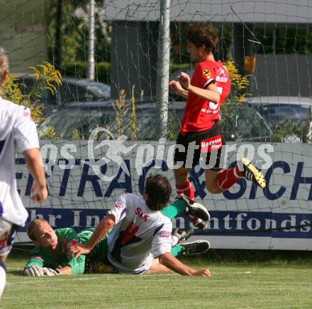 Fussball OEFB Cup. SAK gegen WAC/St. Andrae.  Alexander Kofler, Marko Kriznik (SAK), Christian Falk (WAC/St. Andrae).Klagenfurt, am 14.8.2009.
Foto: Kuess
---
pressefotos, pressefotografie, kuess, qs, qspictures, sport, bild, bilder, bilddatenbank