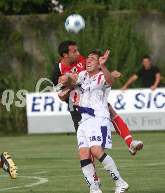 Fussball OEFB Cup. SAK gegen WAC/St. Andrae.  Grega Triplat (SAK), Juergen Saler (WAC/St. Andrae).Klagenfurt, am 14.8.2009.
Foto: Kuess
---
pressefotos, pressefotografie, kuess, qs, qspictures, sport, bild, bilder, bilddatenbank