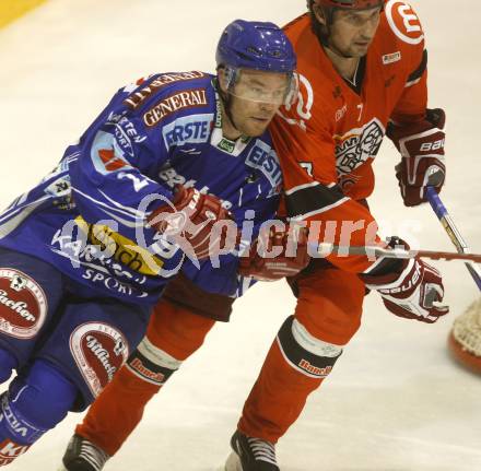 EBEL. Eishockey Bundesliga. Testspiel. Acroni Jesenice gegen EC VSV. Mikael Wahlberg (VSV), Jan Golubovski (Jesenice). Jesenice, 16. 9. 2009.
Foto: Kuess 

---
pressefotos, pressefotografie, kuess, qs, qspictures, sport, bild, bilder, bilddatenbank