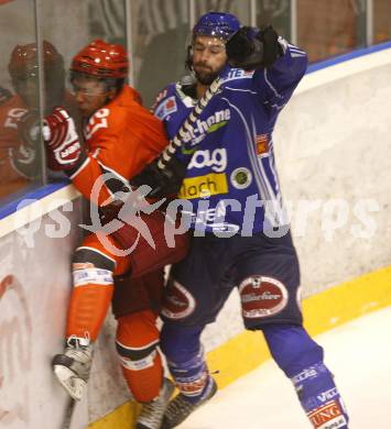 EBEL. Eishockey Bundesliga. Testspiel. Acroni Jesenice gegen EC VSV. Kiel McLeod (VSV), Mitja Robar (Jesenice). Jesenice, 16. 9. 2009.
Foto: Kuess 
---
pressefotos, pressefotografie, kuess, qs, qspictures, sport, bild, bilder, bilddatenbank