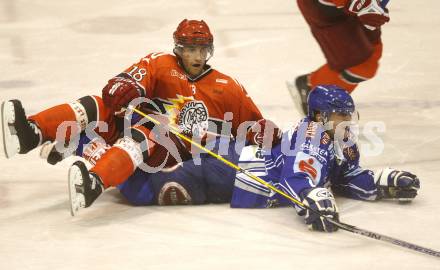 EBEL. Eishockey Bundesliga. Testspiel. Acroni Jesenice gegen EC VSV. Roland Kaspitz (VSV), Marjan Manfreda (Jesenice). Jesenice, 16. 9. 2009.
Foto: Kuess 

---
pressefotos, pressefotografie, kuess, qs, qspictures, sport, bild, bilder, bilddatenbank