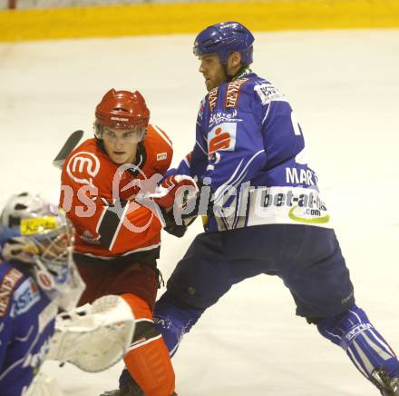 EBEL. Eishockey Bundesliga. Testspiel. Acroni Jesenice gegen EC VSV. Michael Martin (VSV), Andrej Zidan (Jesenice). Jesenice, 16. 9. 2009.
Foto: Kuess 

---
pressefotos, pressefotografie, kuess, qs, qspictures, sport, bild, bilder, bilddatenbank