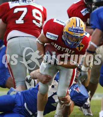 American Football European Championsship 2009. Oesterreich gegen Italien. Mario Nerad (AUT), Simone Tortorici (ITA). Wolfsberg, am 18.8.2009.
Foto: Kuess
---
pressefotos, pressefotografie, kuess, qs, qspictures, sport, bild, bilder, bilddatenbank