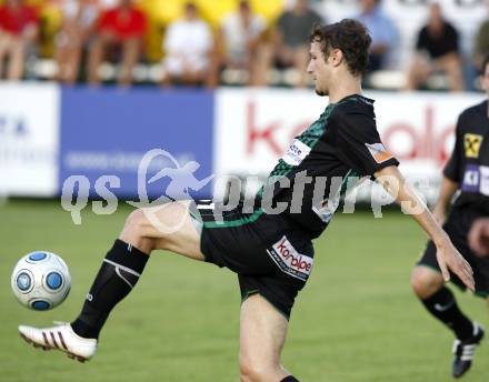 Fussball Regionalliga. St. Stefan/Lav. gegen BW Linz. Martin Six (St. Stefan). St. Stefan, am 18.8.2009.
Foto: Kuess
---
pressefotos, pressefotografie, kuess, qs, qspictures, sport, bild, bilder, bilddatenbank