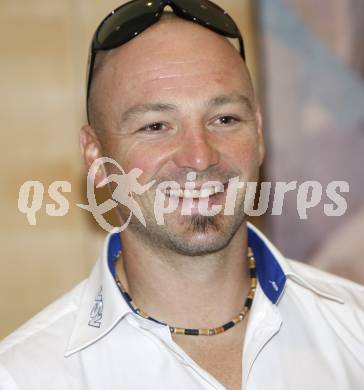 EBEL. Eishockey Bundesliga. Pressekonferenz VSV. Gerhard Unterluggauer. Villach, am 19.8.2009.
Foto: Kuess
---
pressefotos, pressefotografie, kuess, qs, qspictures, sport, bild, bilder, bilddatenbank