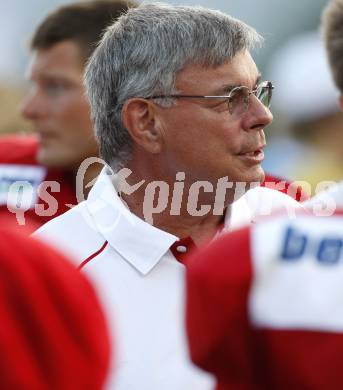 American Football European Championsship 2009. Oesterreich gegen Italien. Headcoach Rick Rhoades (AUT). Wolfsberg, am 18.8.2009.
Foto: Kuess
---
pressefotos, pressefotografie, kuess, qs, qspictures, sport, bild, bilder, bilddatenbank