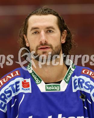 EBEL. Eishockey Bundesliga. VSV. Mannschaftsfototermin. Kiel McLeod. Villach, 21.8.2009.
Foto: Kuess
---
pressefotos, pressefotografie, kuess, qs, qspictures, sport, bild, bilder, bilddatenbank