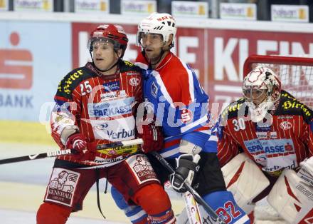 Eishockey Bundesliga. Testspiel KAC gegen Nuernberger Ice Tigers. Kirk Furey, Rene Swette (KAC), Alain Nasreddine (Nuernberg). Klagenfurt, am 20.8.2009.
Foto: Kuess
---
pressefotos, pressefotografie, kuess, qs, qspictures, sport, bild, bilder, bilddatenbank