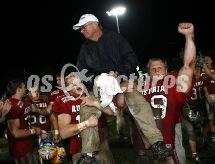 American Football. European Championship 2009. Oesterreich gegen Daenemark. Jubel Rick Rhoades (Oesterreich). Wolfsberg, 22.8.2009.
Foto: Kuess
---
pressefotos, pressefotografie, kuess, qs, qspictures, sport, bild, bilder, bilddatenbank