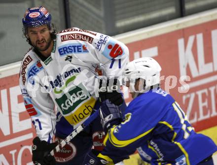 EBEL. Eishockey Bundesliga. Testspiel. VSV gegen Medvedscak Zagreb. Kiel McLeod,  (VSV),  Andy Sertich  (Zagreb). Villach, am 23.8.2009.
Foto: Kuess

---
pressefotos, pressefotografie, kuess, qs, qspictures, sport, bild, bilder, bilddatenbank