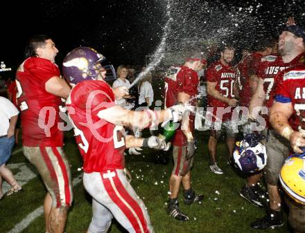 American Football. European Championship 2009. Oesterreich gegen Daenemark. Jubel (Oesterreich). Wolfsberg, 22.8.2009.
Foto: Kuess
---
pressefotos, pressefotografie, kuess, qs, qspictures, sport, bild, bilder, bilddatenbank