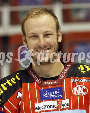 EBEL. Eishockey Bundesliga. KAC. Mannschaftsfototermin. Kirisits Johannes. Klagenfurt, am 24.8.2009.
Foto: Kuess 

---
pressefotos, pressefotografie, kuess, qs, qspictures, sport, bild, bilder, bilddatenbank